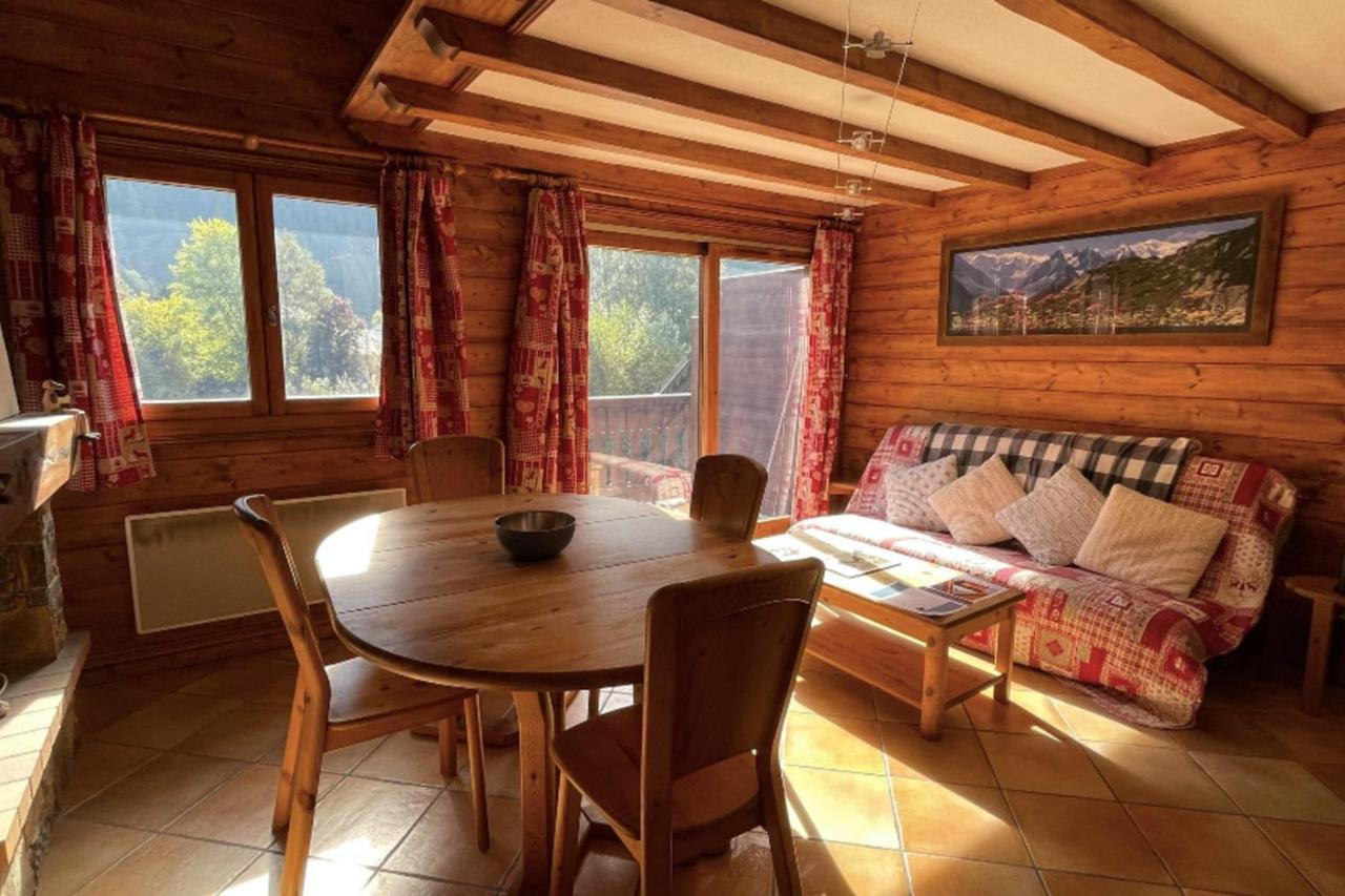 Mont Blanc View Apt In The Heart Of Chamonix Esterno foto
