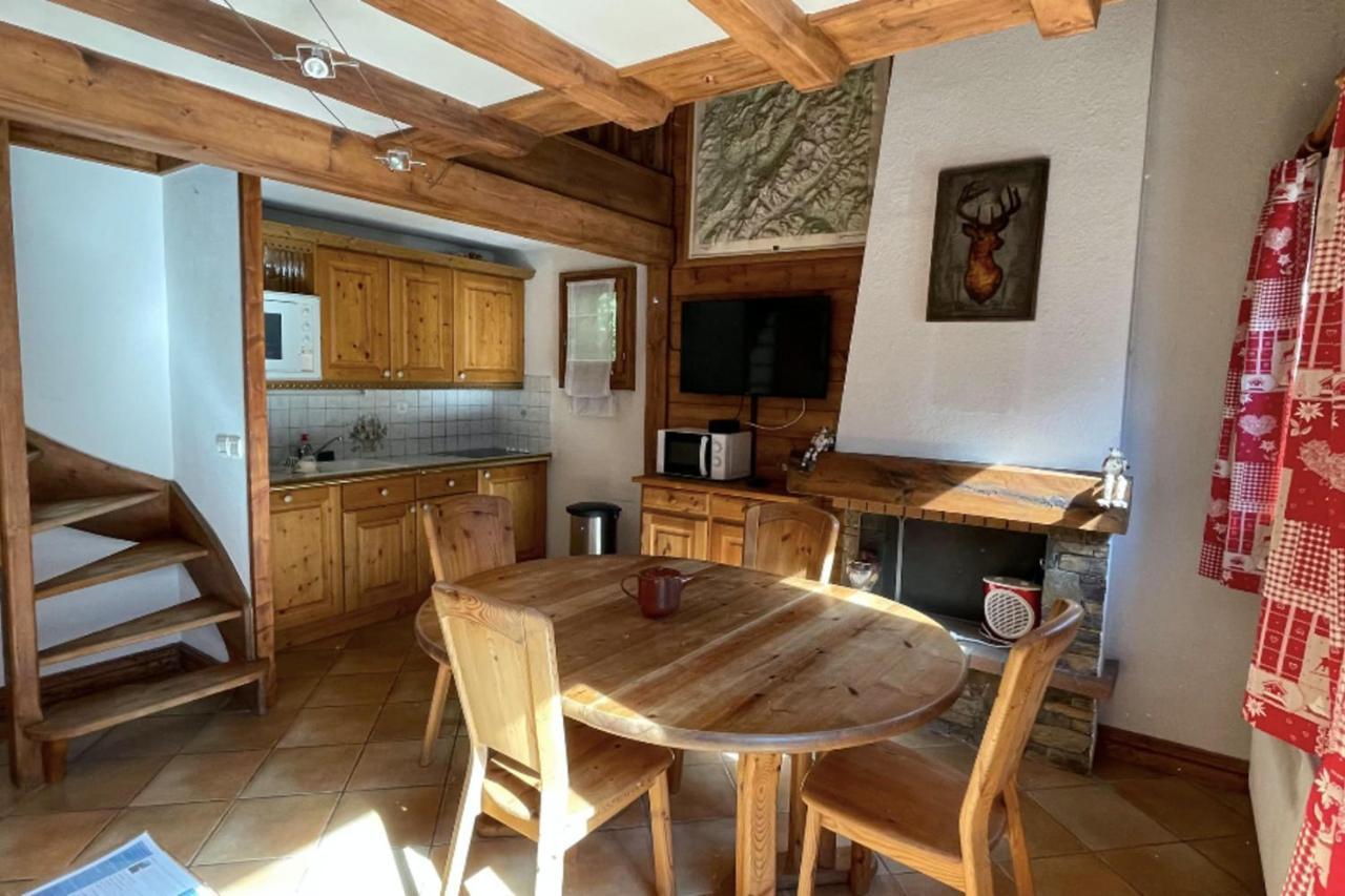 Mont Blanc View Apt In The Heart Of Chamonix Esterno foto