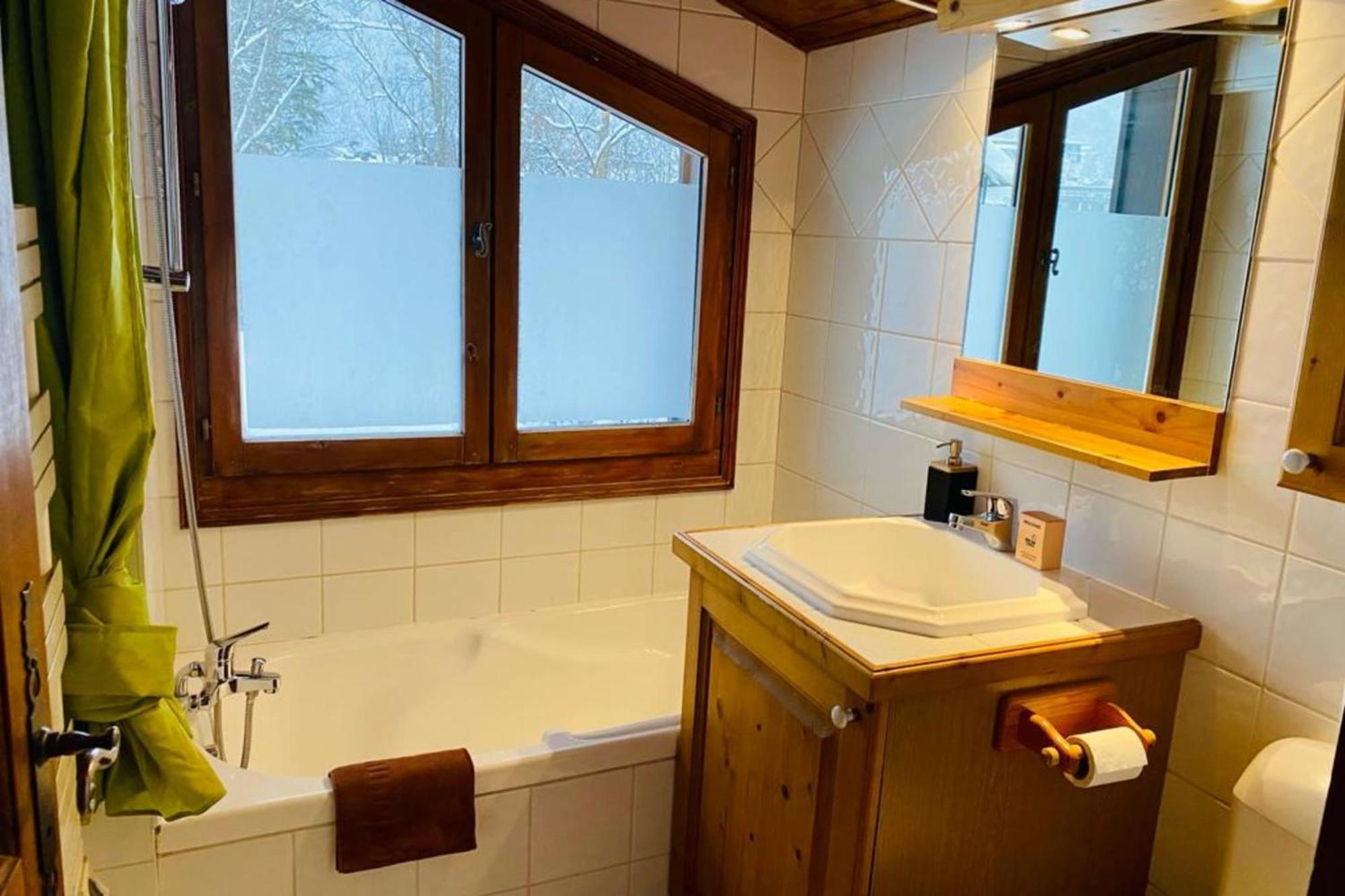 Mont Blanc View Apt In The Heart Of Chamonix Esterno foto