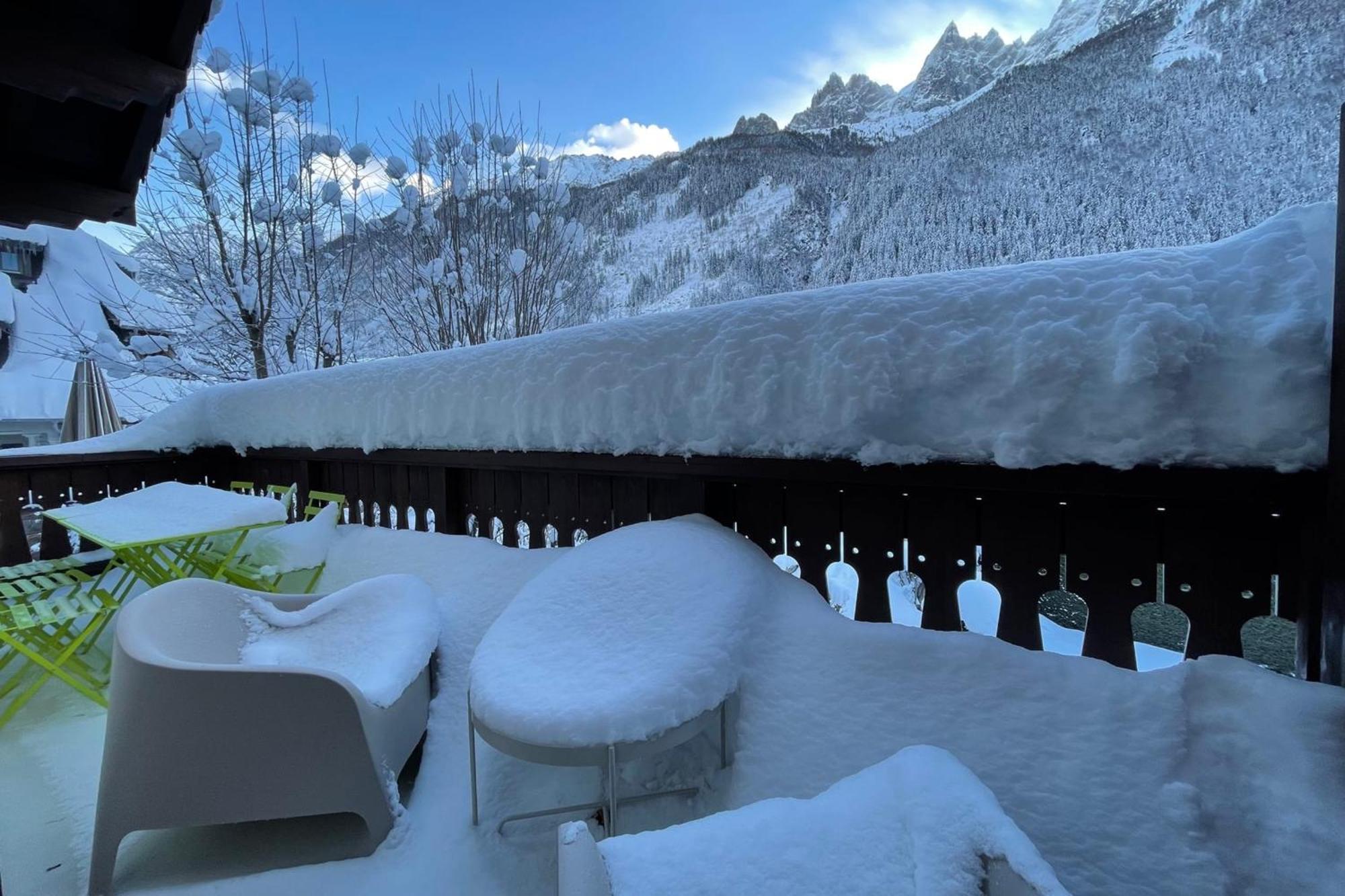 Mont Blanc View Apt In The Heart Of Chamonix Esterno foto